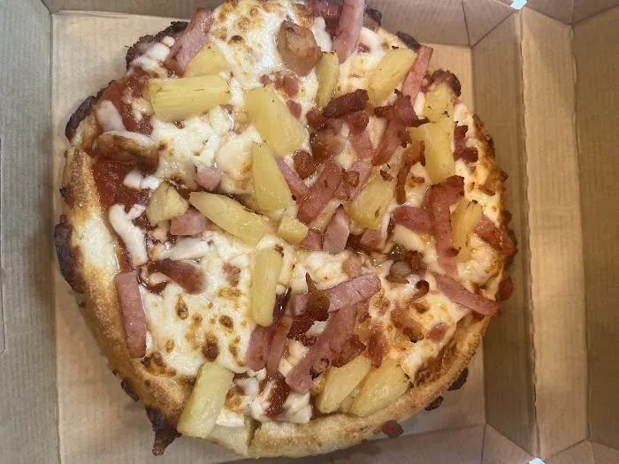 Pizza Hut Picture 2