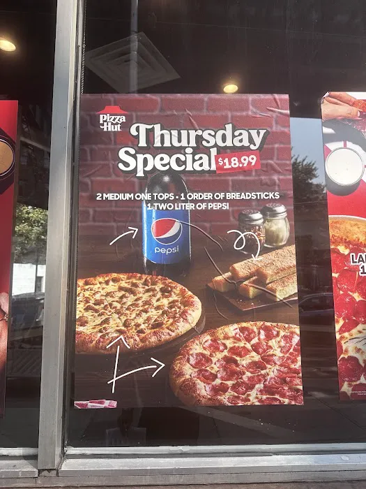 Pizza Hut Picture 9