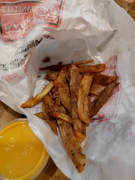 F. Ottomanelli Burgers and Belgian Fries Picture 6
