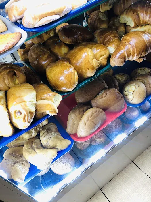 Colombia Fama Bakery Picture 4