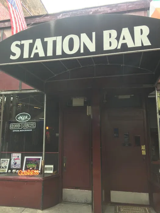 Station Bar Picture 9