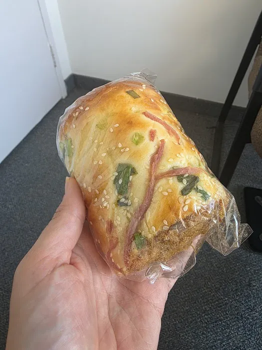 Woodside Rainbow Bakery Picture 3