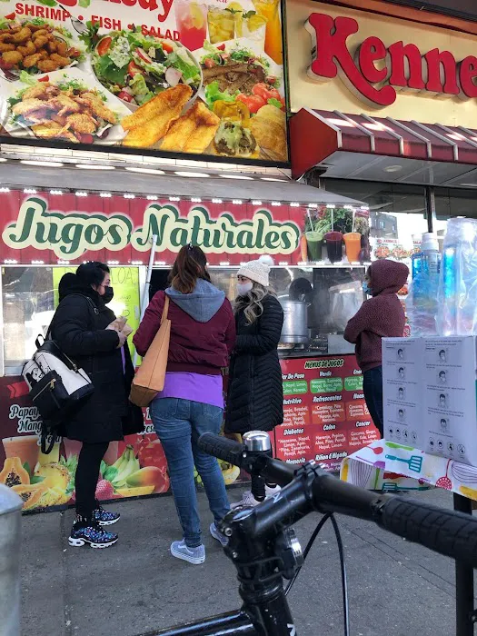 Jugos Naturales y tamales Picture 5