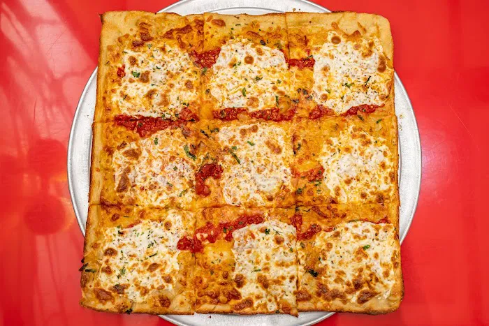 Gino’s Pizzeria Picture 10