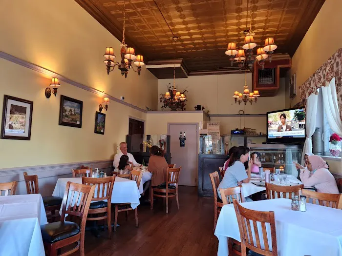 Woodside Pizzeria Picture 8