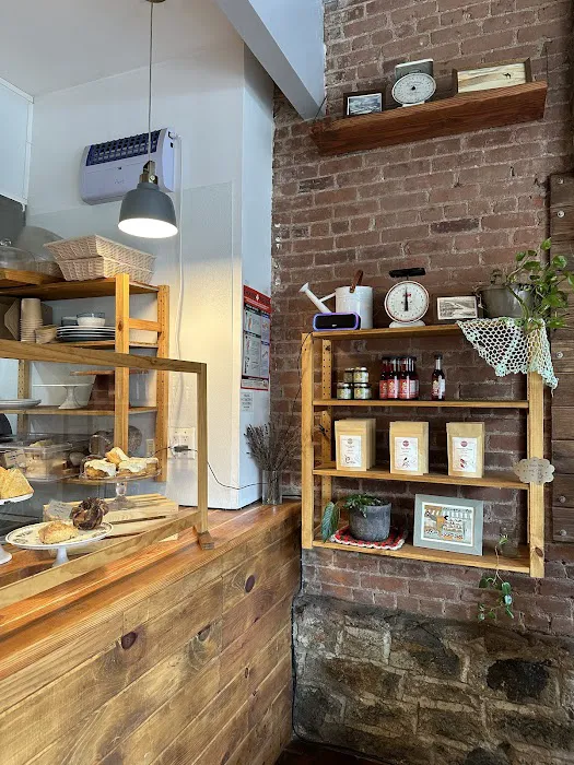 Bench Flour Bakers Picture 8