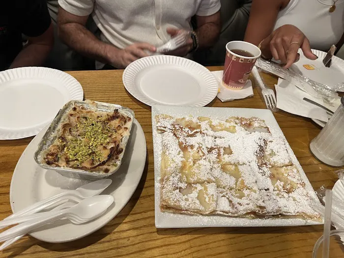 Mum Feteer فطير Picture 10