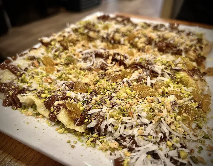 Mum Feteer فطير Picture 1