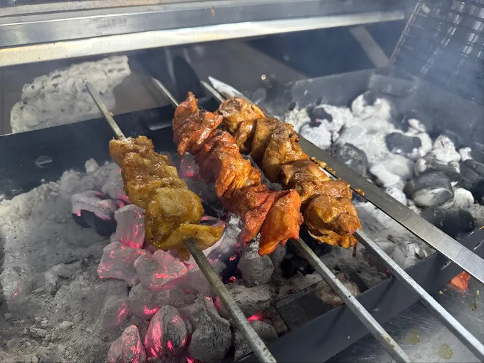 Karachi Food Cart Picture 4