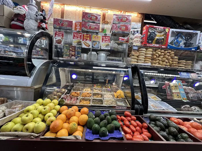 Habibi Deli Grocery Picture 5