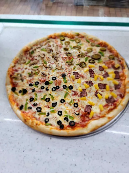 New Texas Fried Chicken & Pizza (Halal) Picture 4