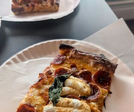 Gia's Pizza