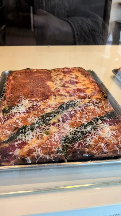 Gia's Pizza Picture 9