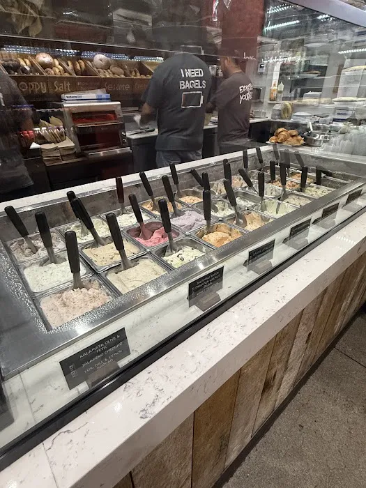 New York City Bagel & Coffee House Picture 8