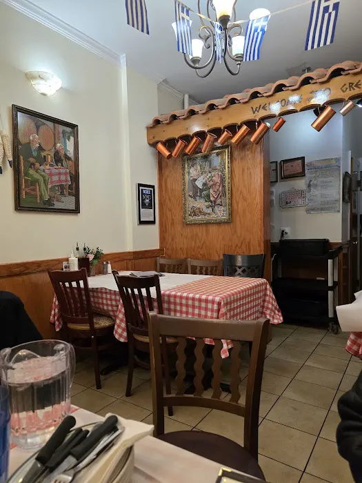 Gregory's 26 Corner Taverna Picture 7