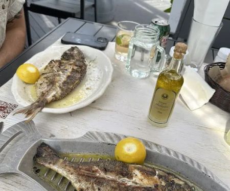 Telly's Taverna