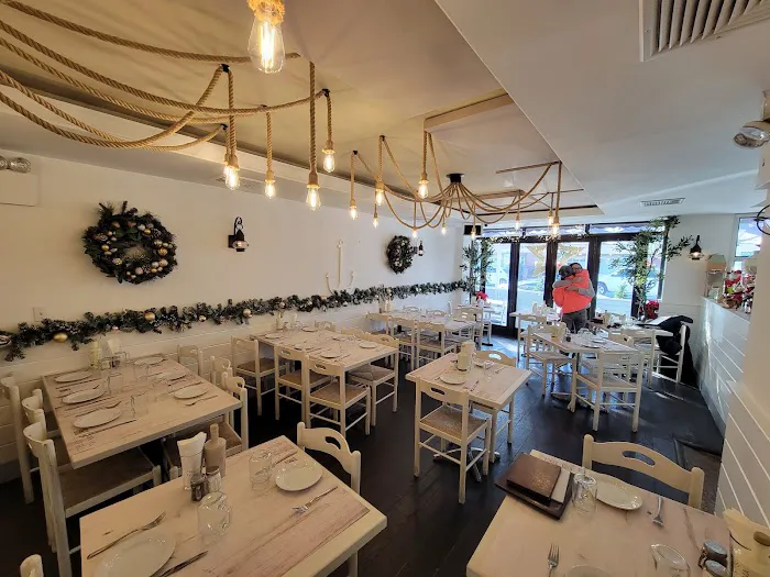 Telly's Taverna Picture 7