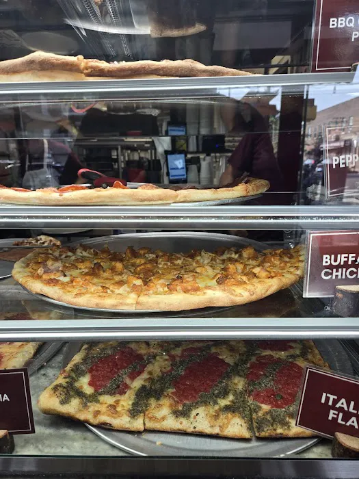 Zio Pepe's Pizzeria Picture 2