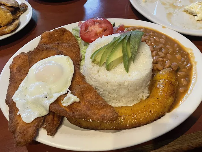 Sandro's Latin Food Restaurant Picture 7