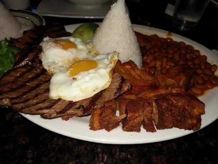 Sandro's Latin Food Restaurant Picture 9