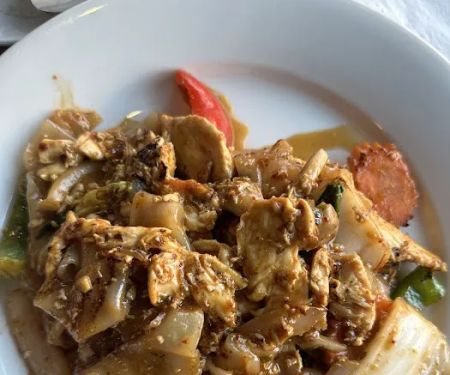 San Aroy Thai Kitchen