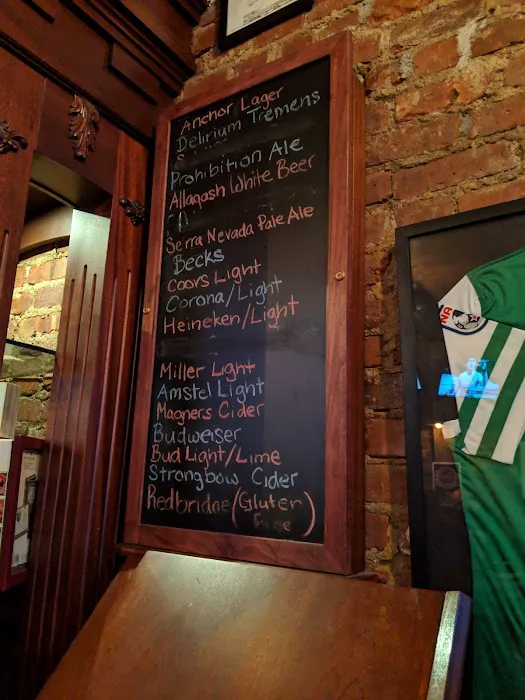 The Astoria Tavern Picture 2