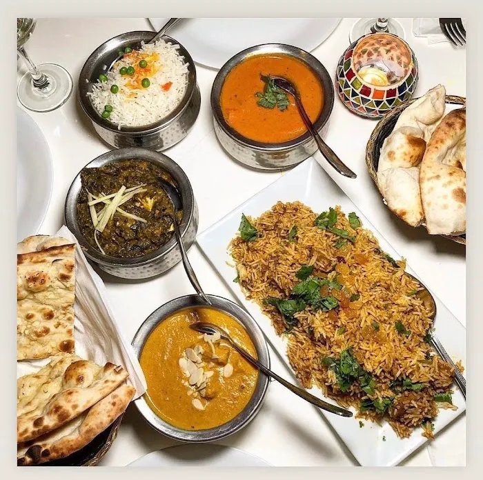 Yaar Indian Restaurant Picture 7