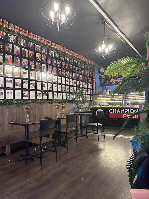 Champion Pizza Ditmars Picture 7