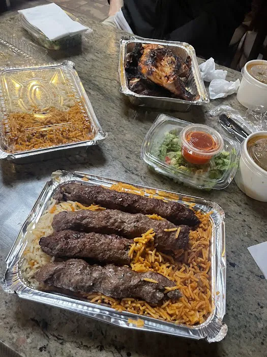 Aloor Halal Grill Picture 2
