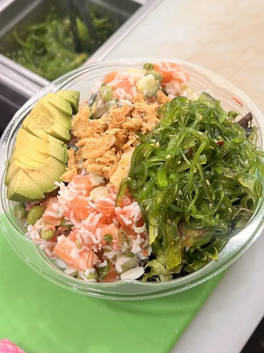 Poke and Roll Sushi Picture 9