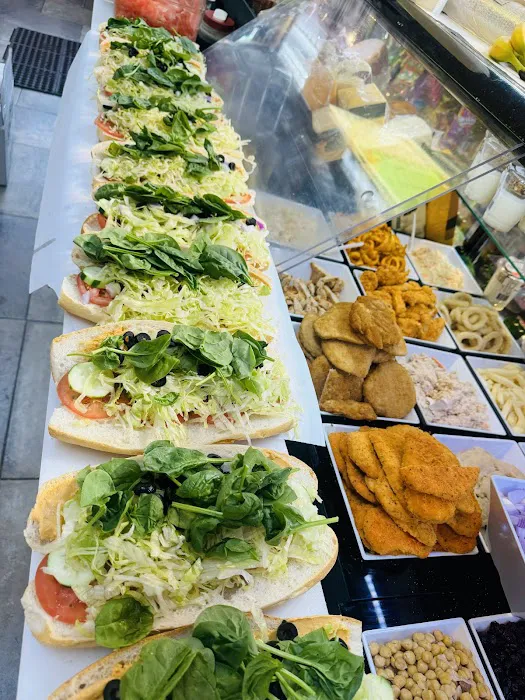Late Night Stars Deli Picture 6