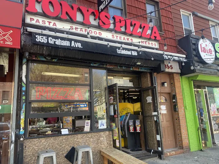 Tony's Brooklyn Pizza Picture 3