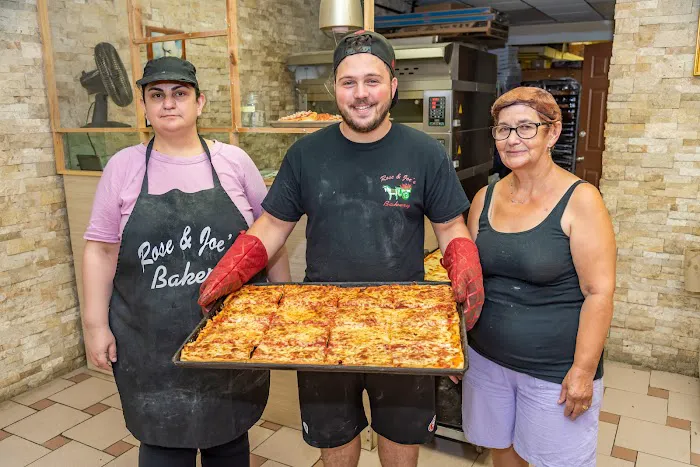 Rose & Joe's Italian Bakery Picture 4