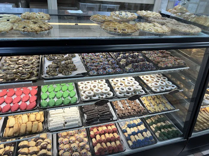 Rose & Joe's Italian Bakery Picture 10