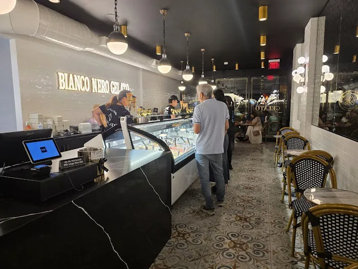 Bianco Nero Gelato Picture 10