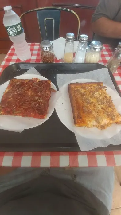 Royal Deli Picture 8