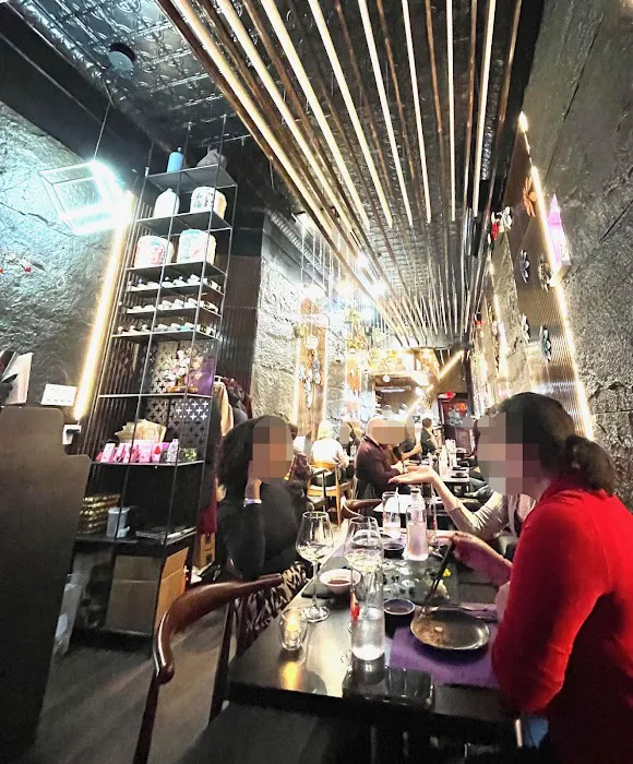 Mr sushi Japanese restaurant (Williamsburg) Picture 4