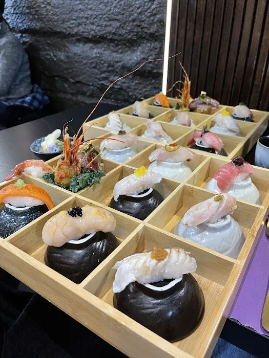 Mr sushi Japanese restaurant (Williamsburg) Picture 7