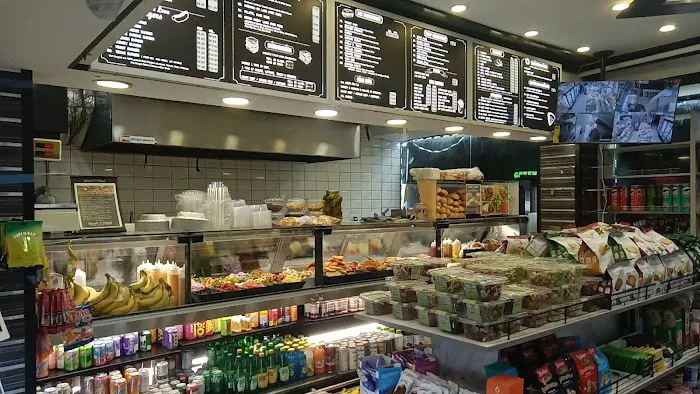 One Love Deli Picture 9