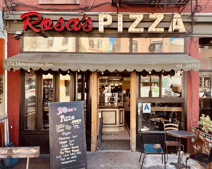 Rosa's Pizza Picture 7