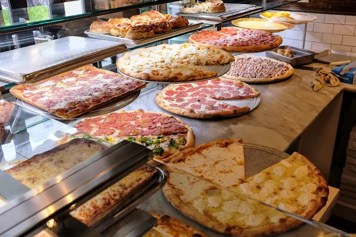 Rosa's Pizza Picture 8