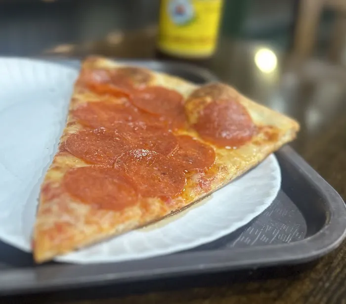 Sal's Pizzeria Picture 8