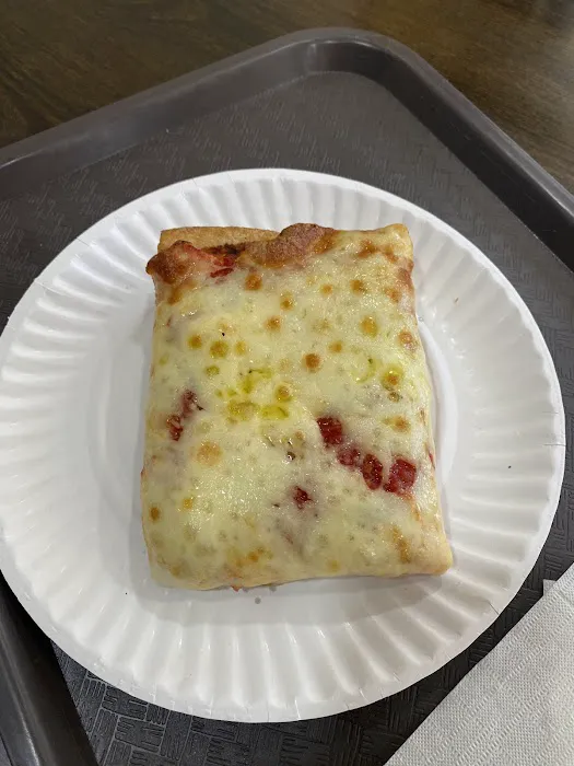 Sal's Pizzeria Picture 7