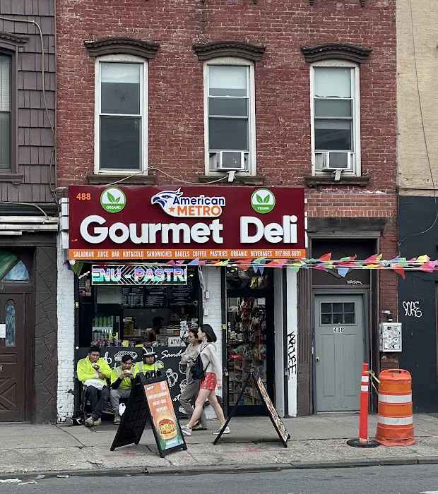 American Metro Gourmet Deli Picture 9