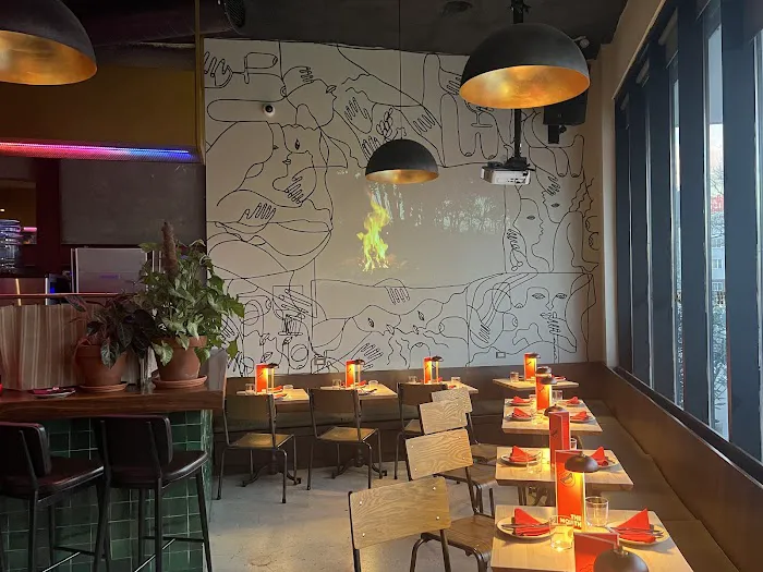 The MOUTH Bar + Restaurant Picture 9