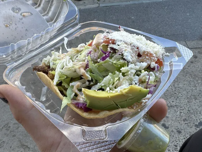 Don Panchito Taco truck Picture 7