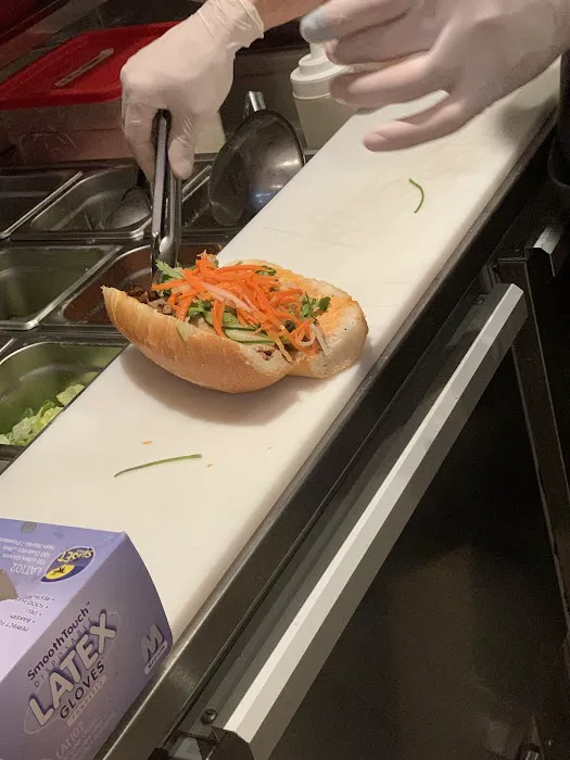 Bun Noodles & Sandwiches Picture 6