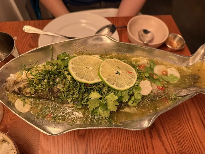 Fish Cheeks Brooklyn Picture 5