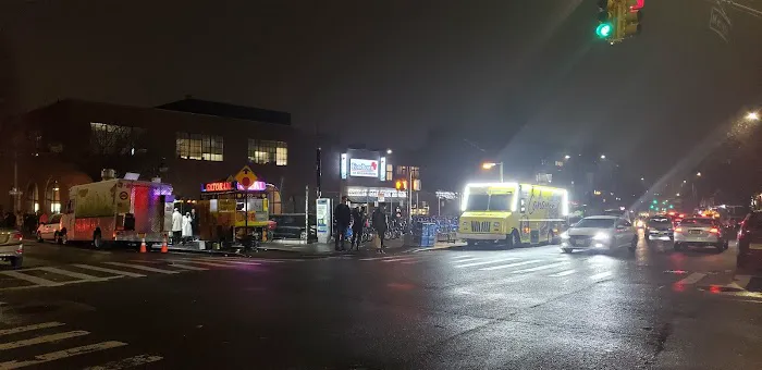 Cesar’s Empanadas Truck Picture 2