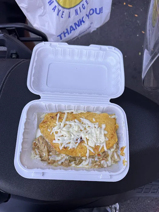 Canaima Food Truck Picture 2